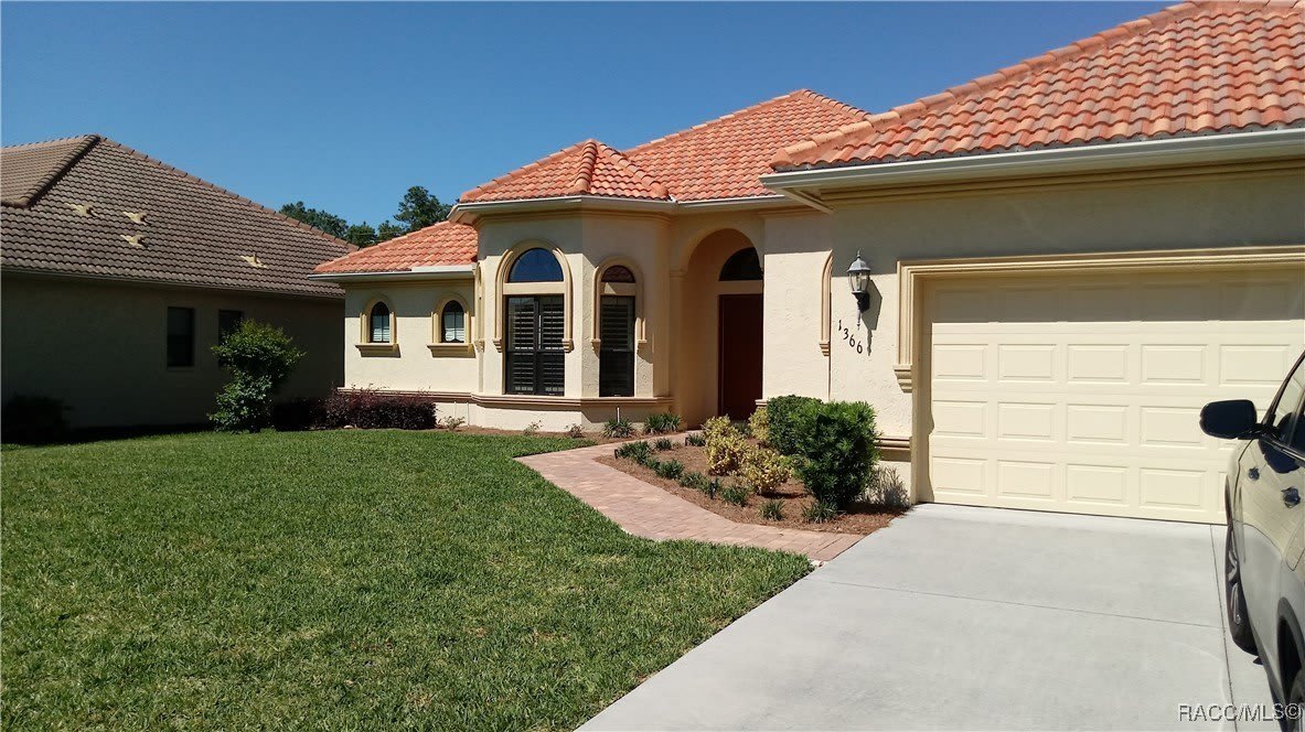 1366 N Bellamy Point