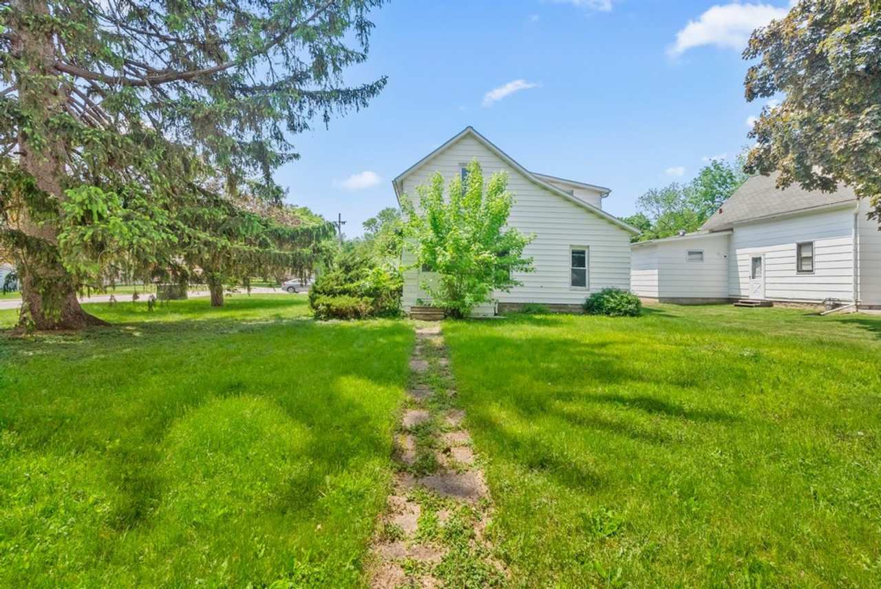 1421 Tremont St - Cedar Falls