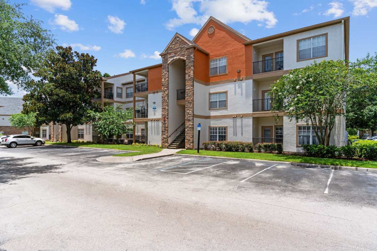 The Monaco at Waterford Lakes