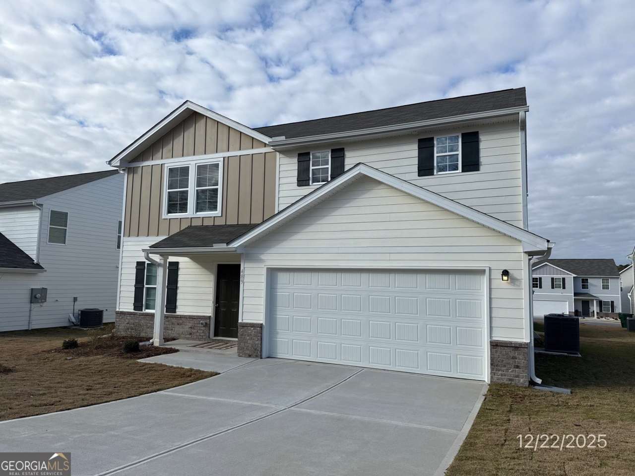 489 Grand Magnolia Street