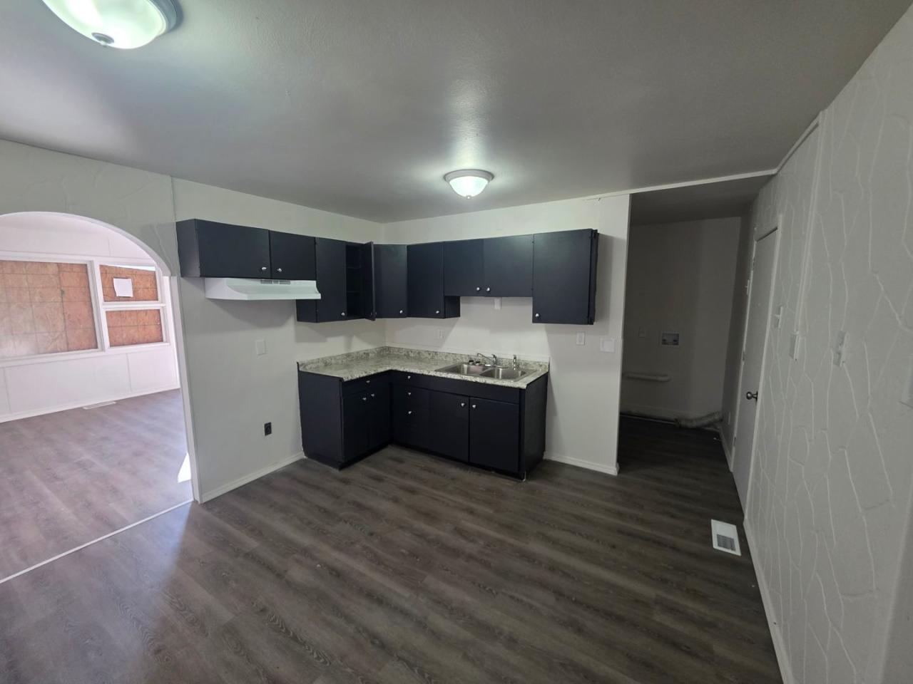 LIMITED TIME**NO APPLICATION FEE**1/2 OFF DEPOSIT**