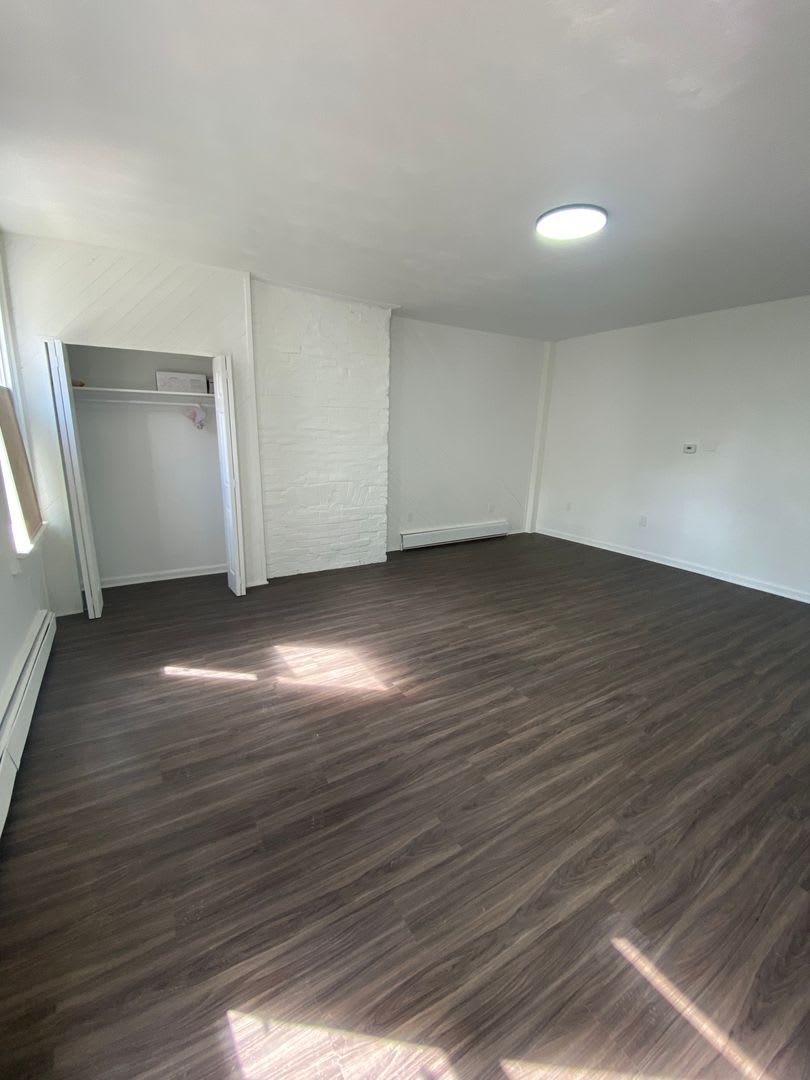 Available MAY 2026 - Beautiful renovated 3 Bedroom, 2 Bath Home in Heart of Allentown!