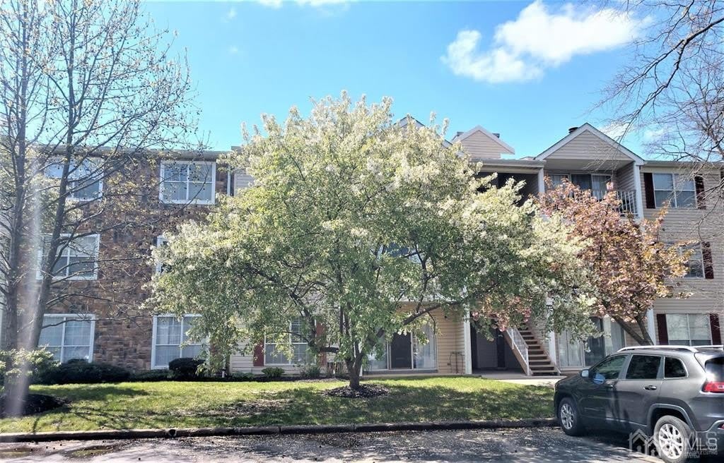 68 Aspen Court