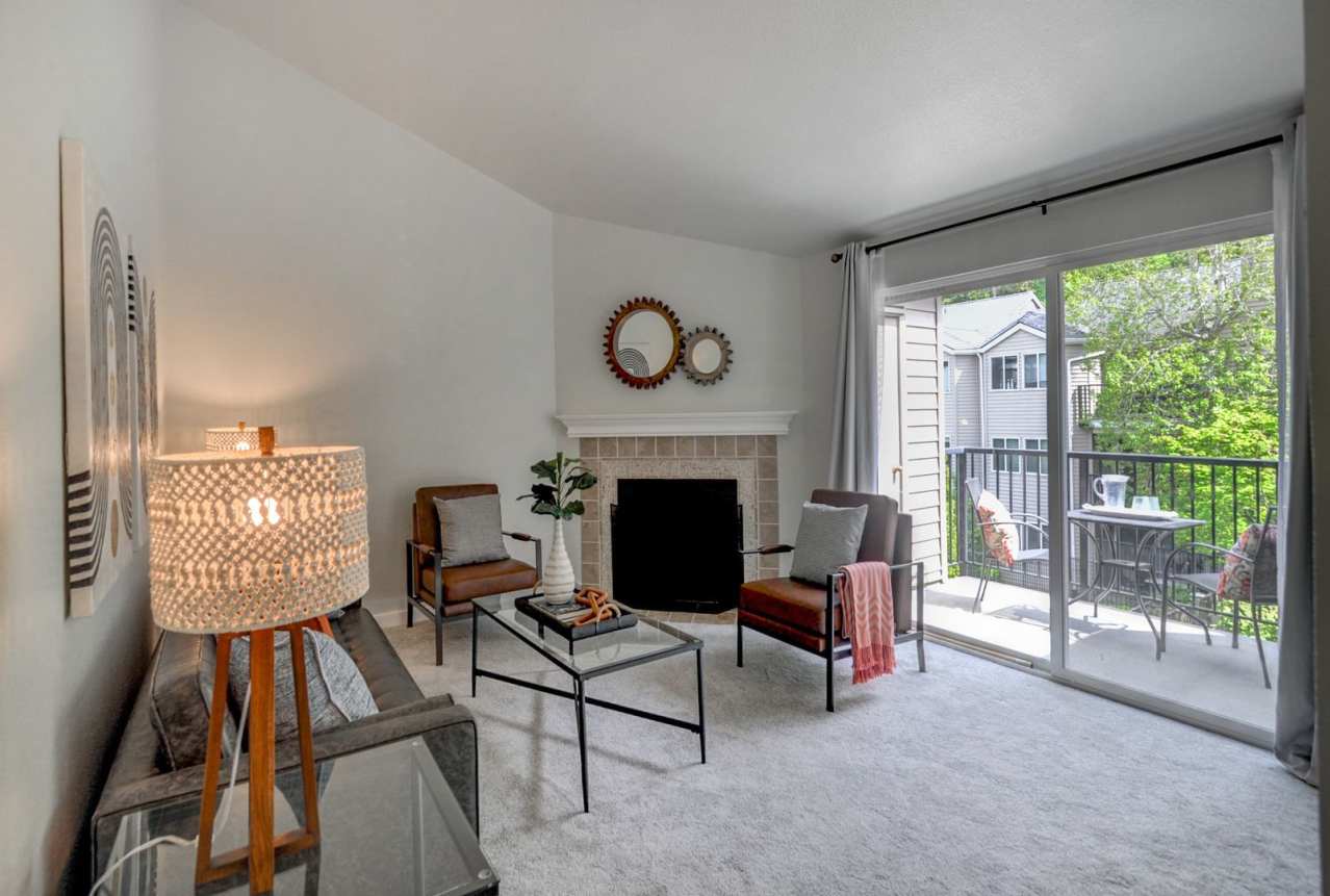 2bd/1ba Kirkland Condo