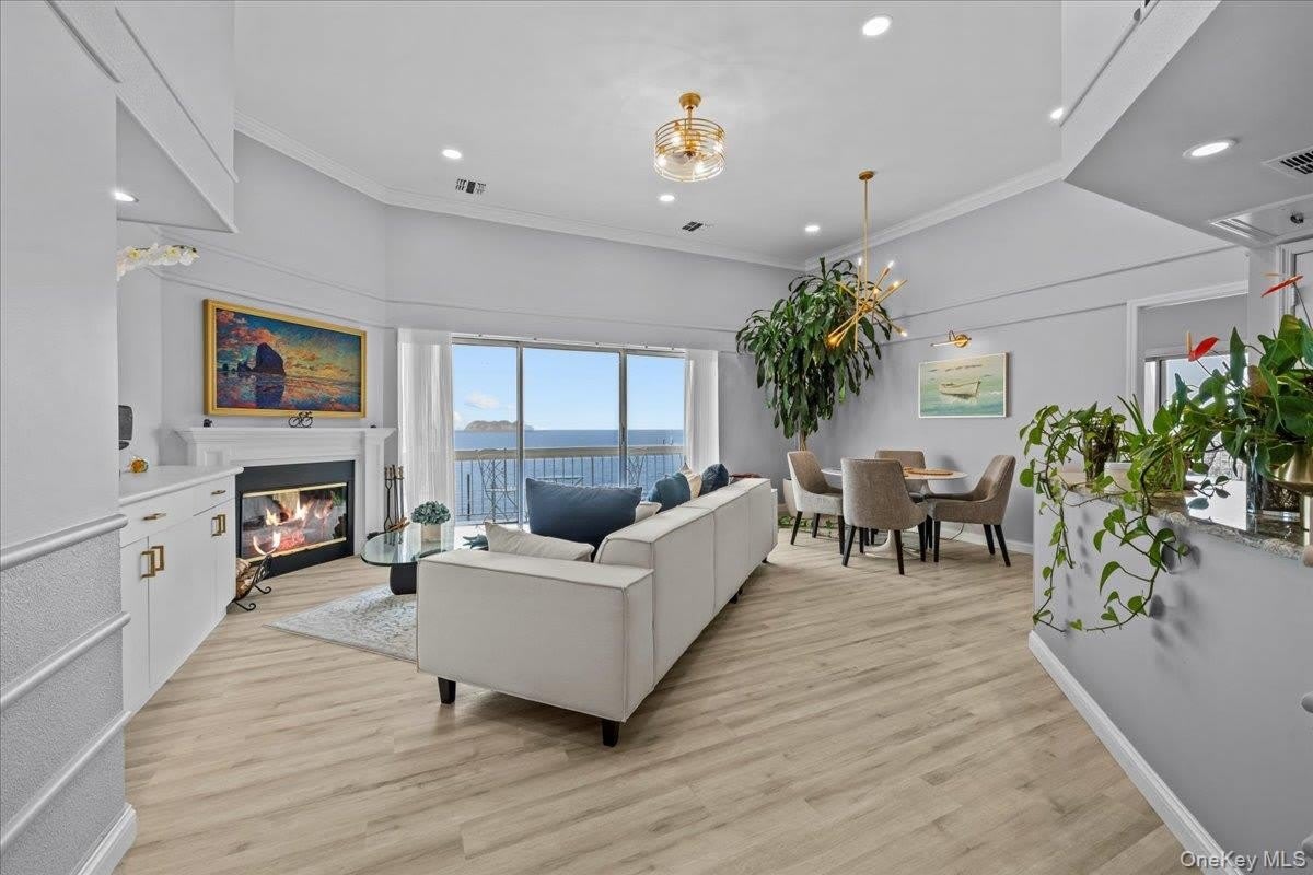 190 Schofield Street