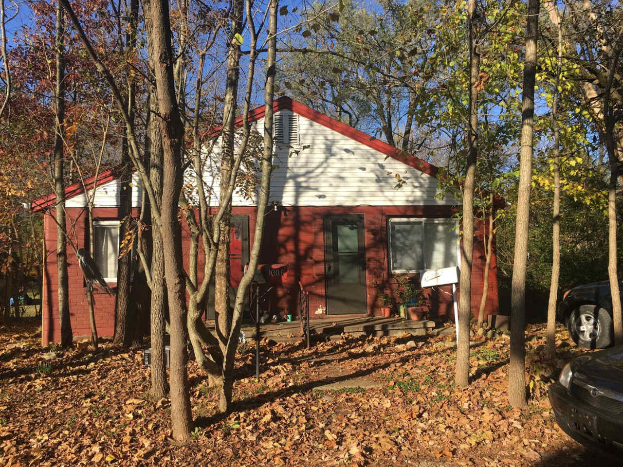 1 bedroom , 1 bath Studio Duplex