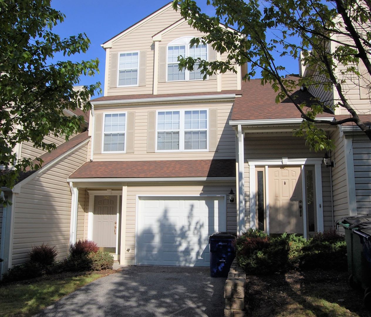 340 Huff | Townhouse | 3 Bed 2.5 Bath | 07/14/2025