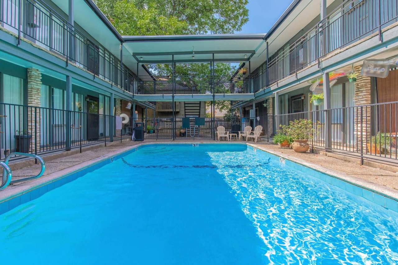 The Preserve Hyde Park - The Adler