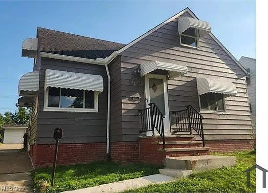 11202 Mountview Avenue