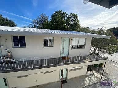 261 East State Street