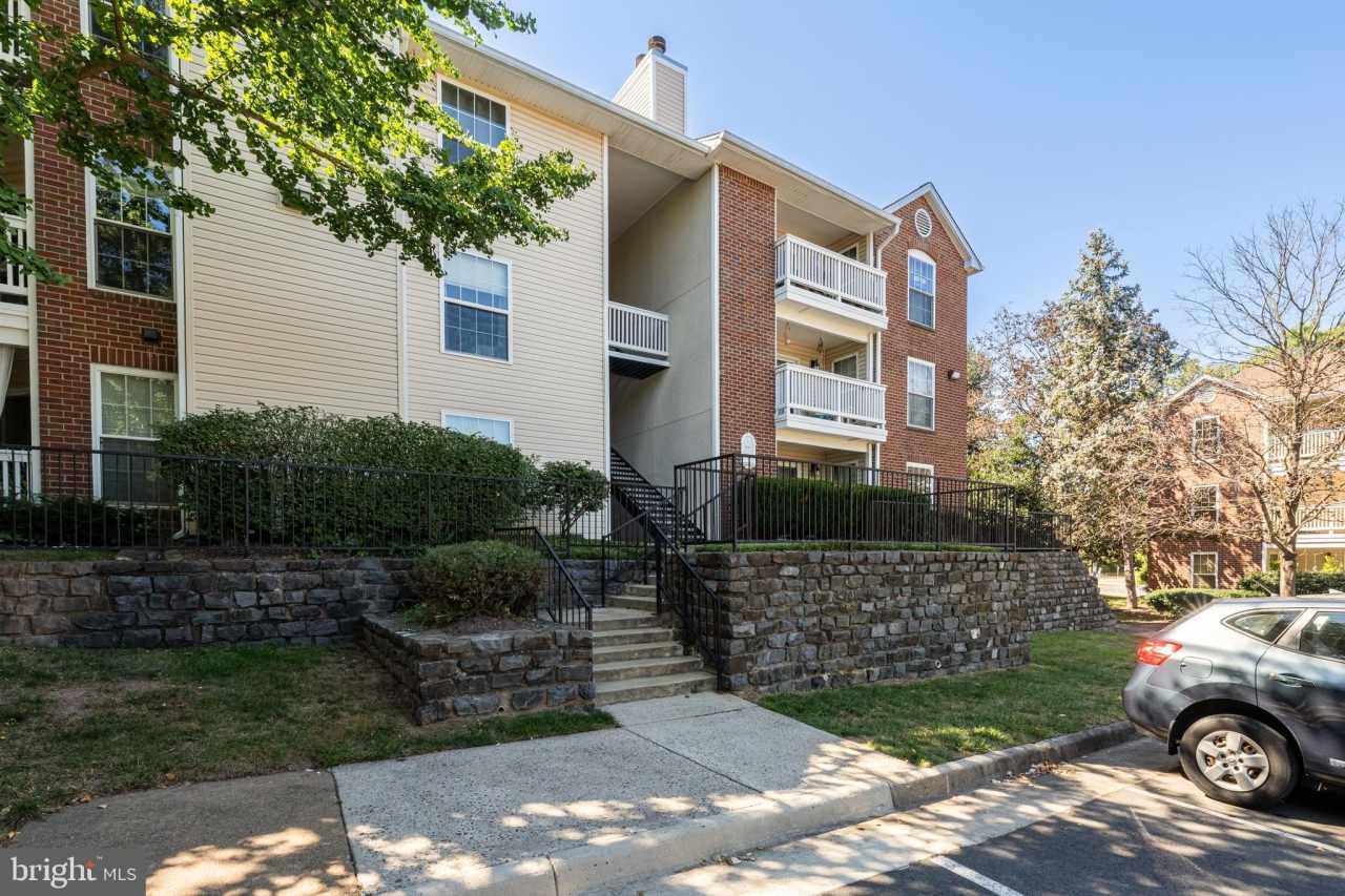 1539 LINCOLN Way unit: 302B