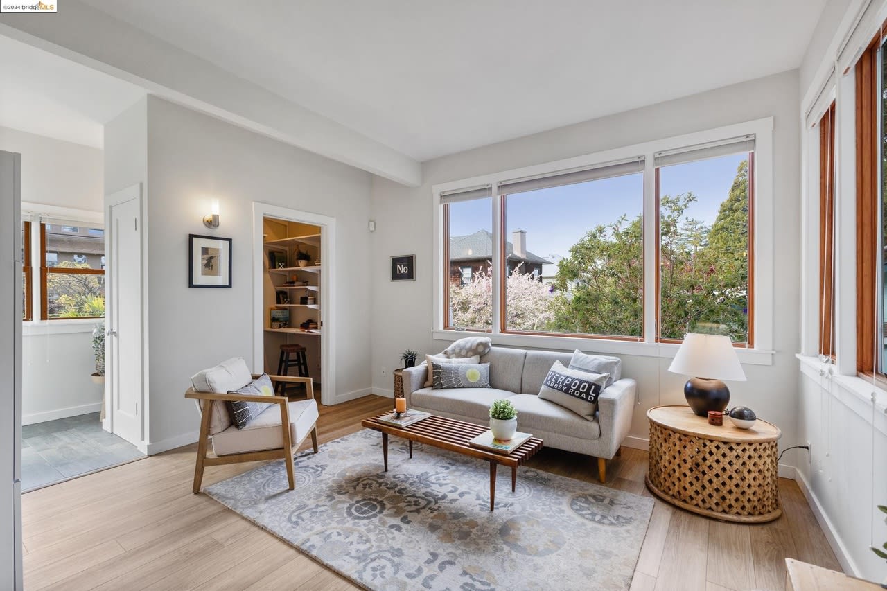 1642 Milvia St Apt 3