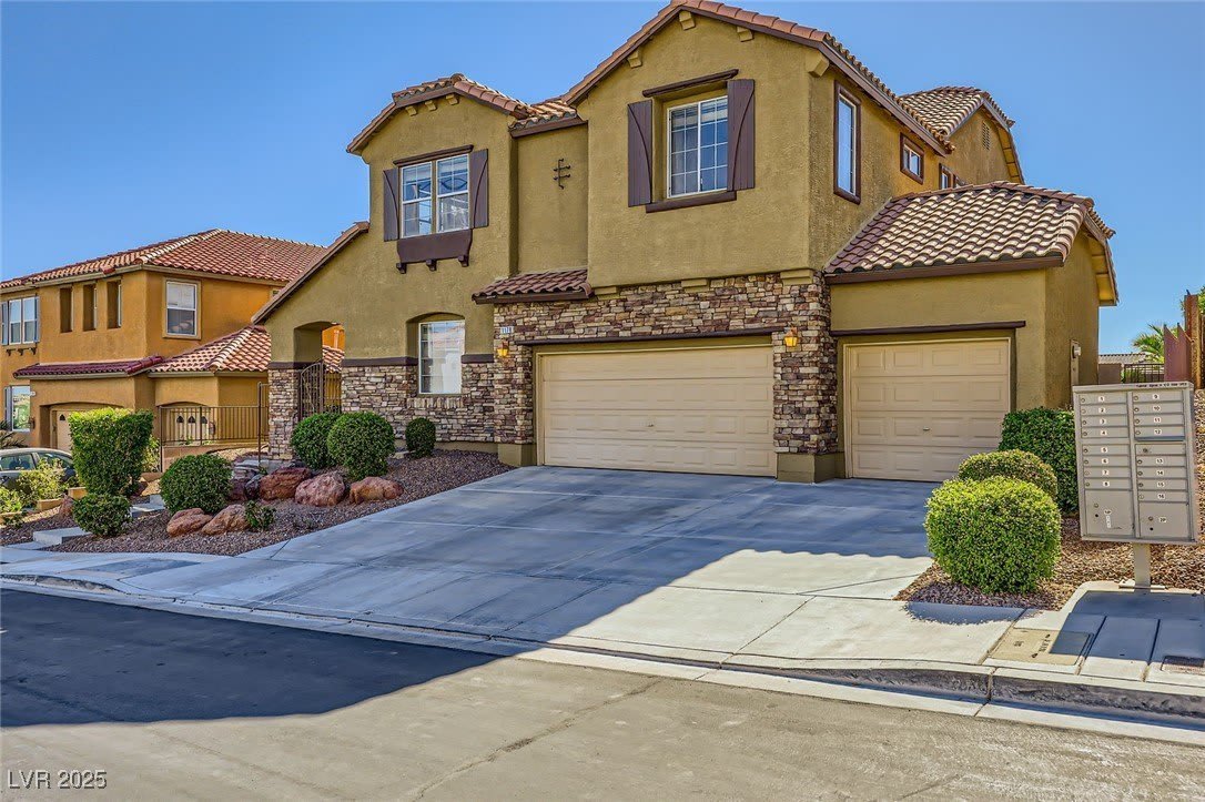 1178 Yellow Orchid Street