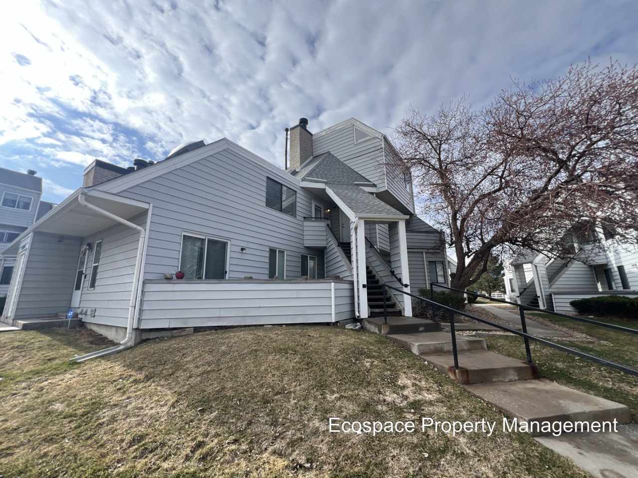 1 bedroom Condo in Windcreek Available NOW