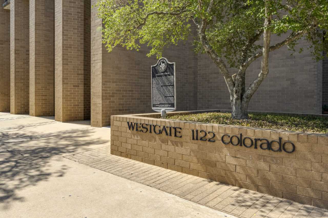 1122 Colorado Street