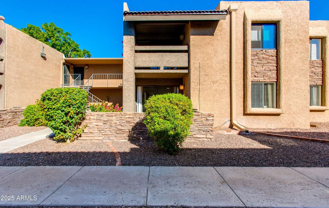 3825 E CAMELBACK Road unit: 105