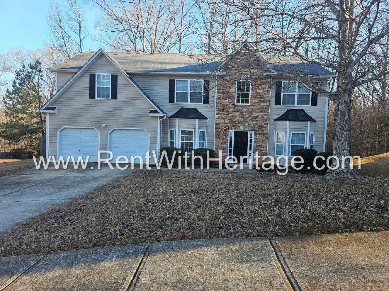 WOW!!...GORGEOUS!!..UPGRADES /AMAZING MASTER/ FENCED YD/ SWIM-TENNIS