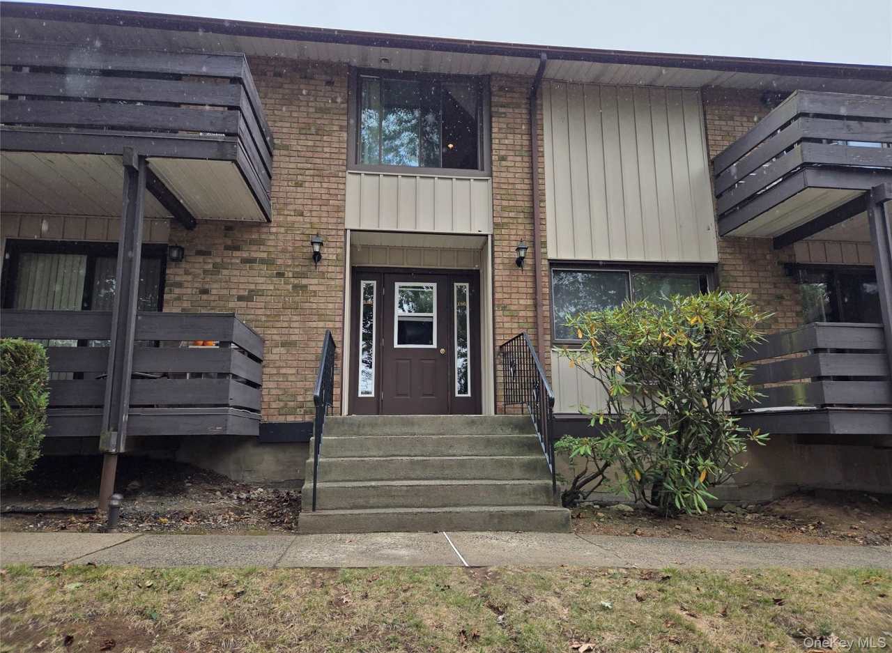 189 Sierra Vista Lane