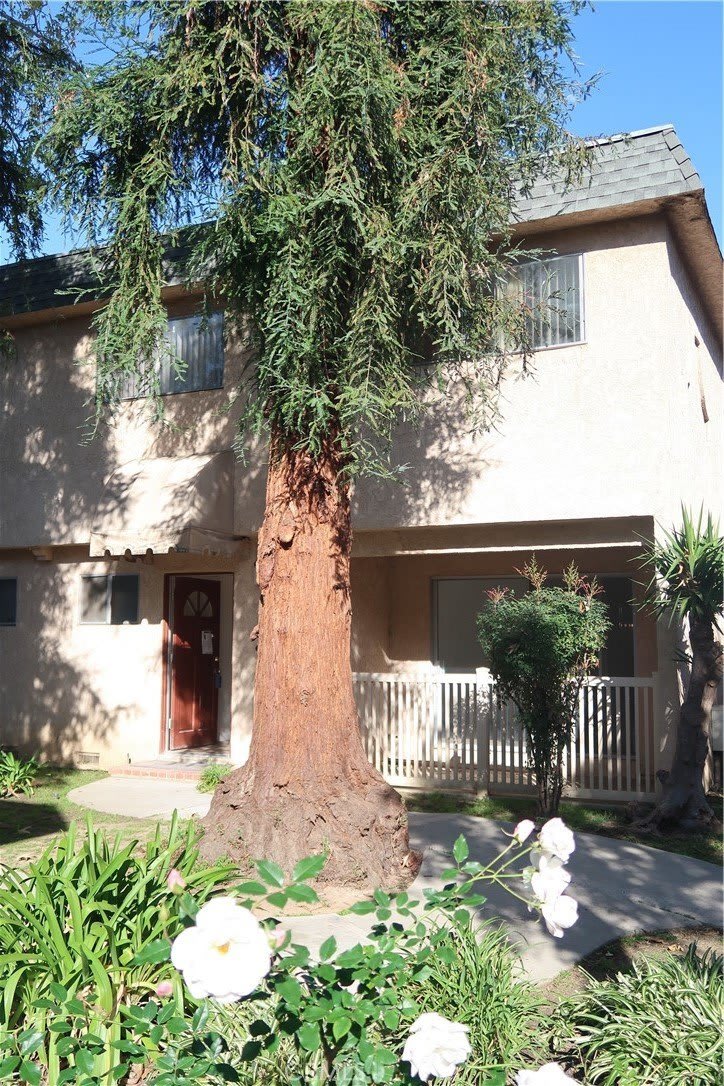 17061 Roscoe Boulevard