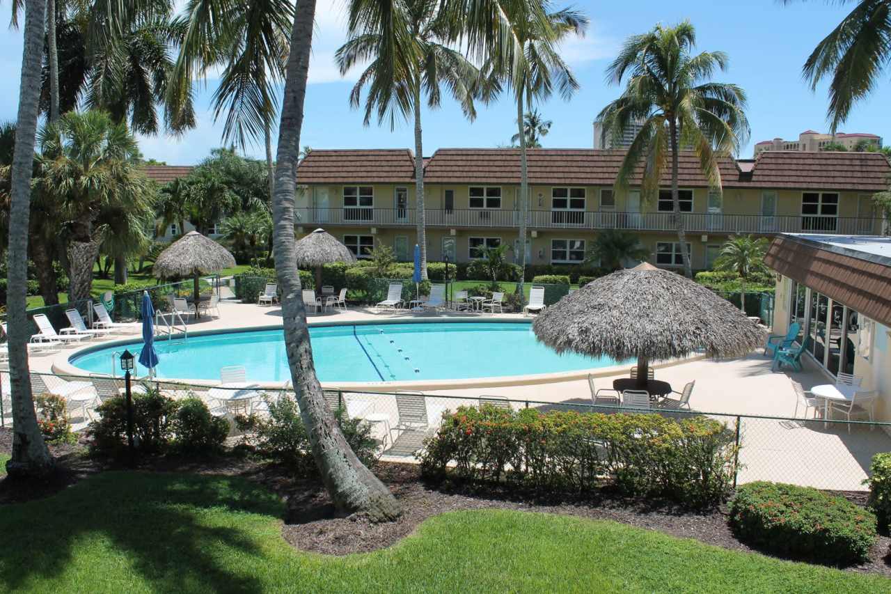 Trendy One Bedroom in Central Island Location - Available January 1-2026