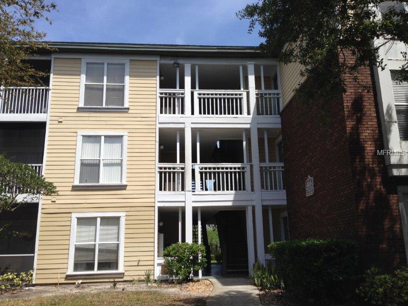 HALF OFF 1ST MONTHS RENT! The Landings 3rd Floor - 1 bed/1 bath condo! $1400mo, Plus $40 for water/$1400 Deposit