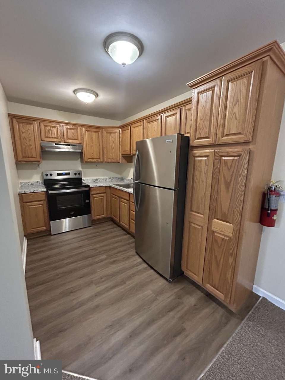 415 SCHOOL Street unit: 7