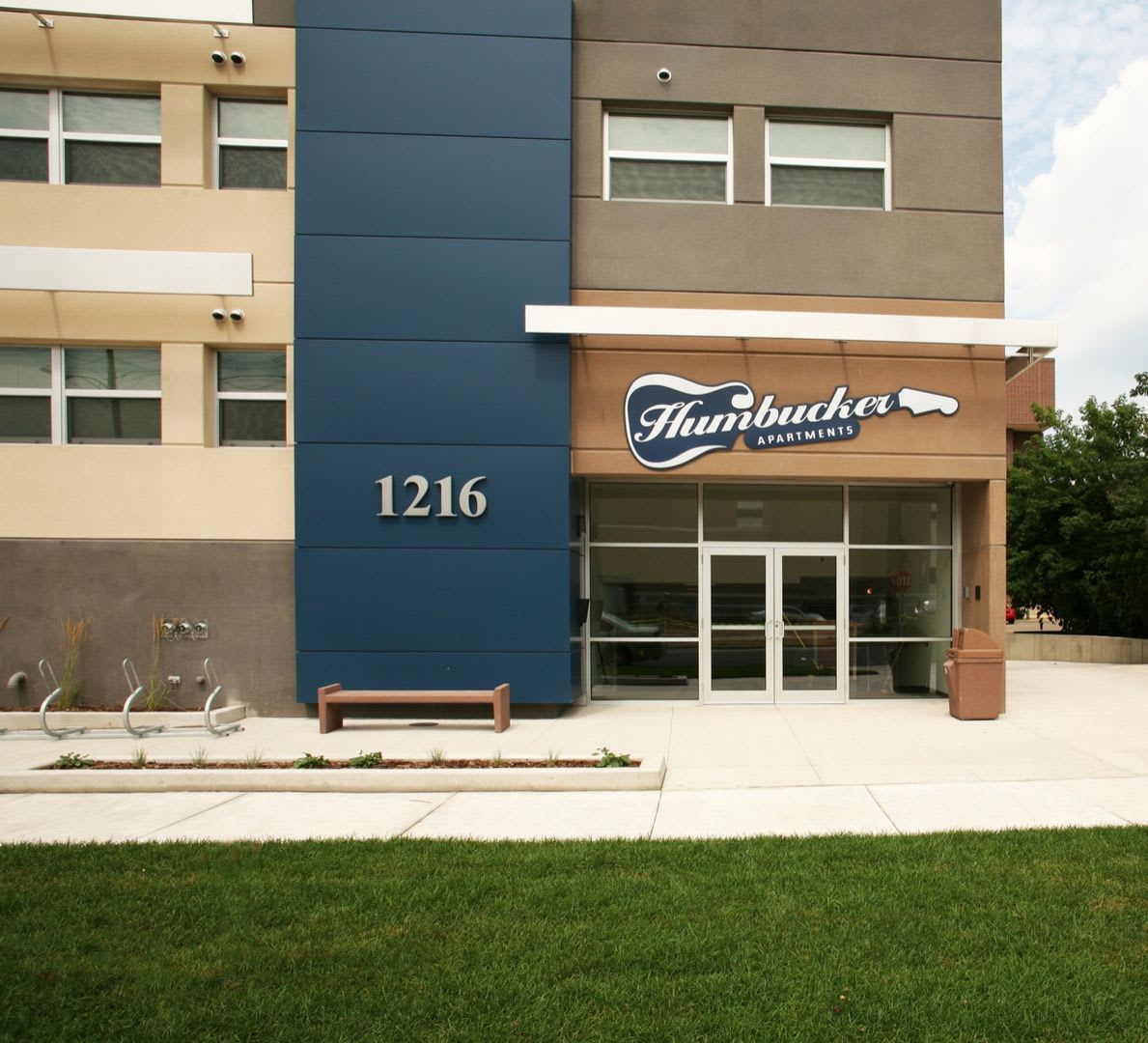 Humbucker Apartments