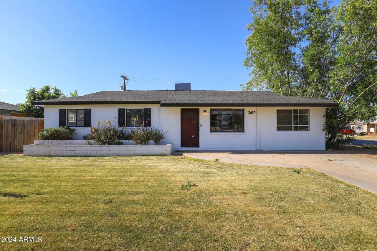 2617 W Vineyard Road