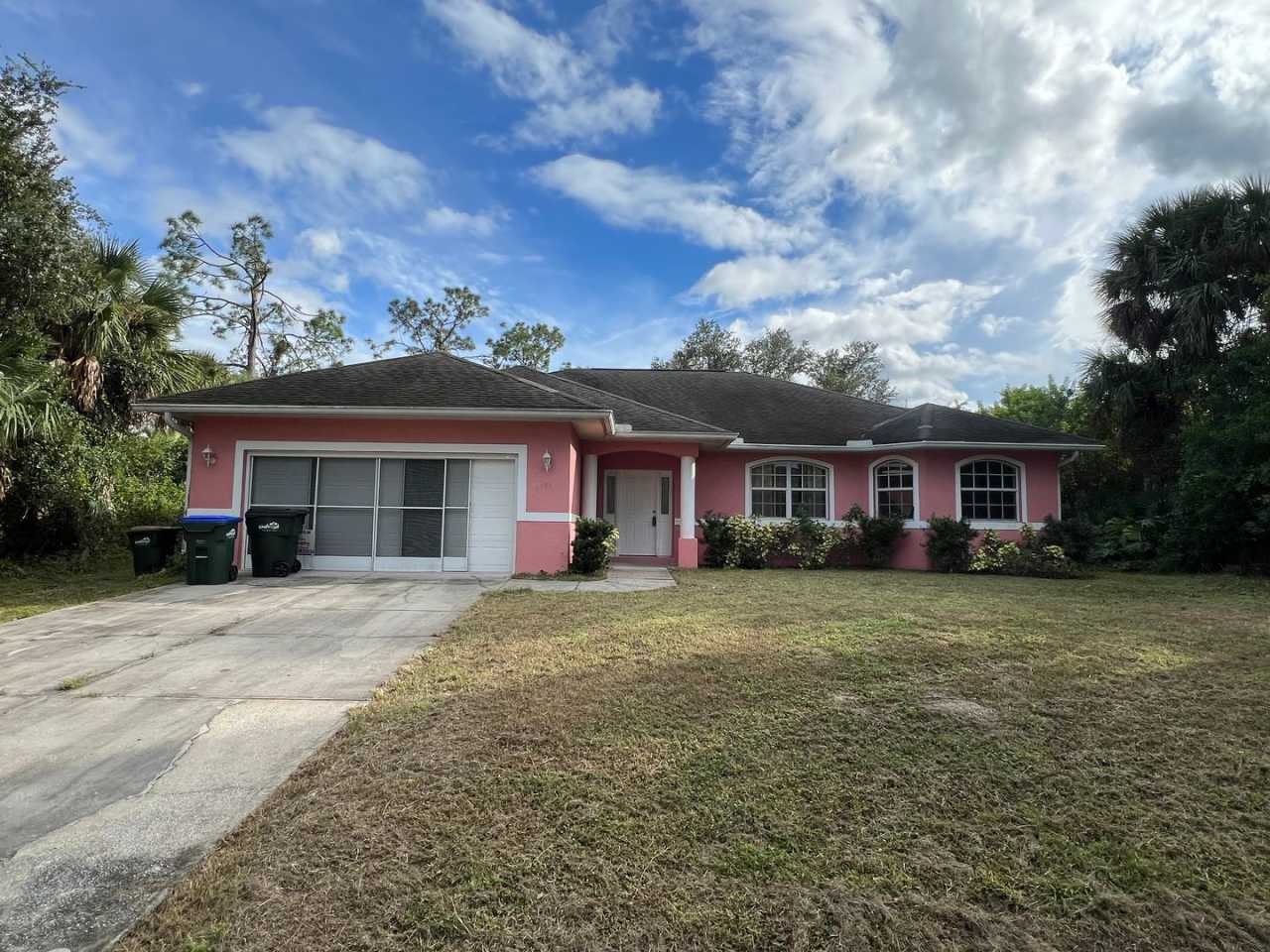 $1,650 ** 3 Bed / 2 Bath * Single Family Home