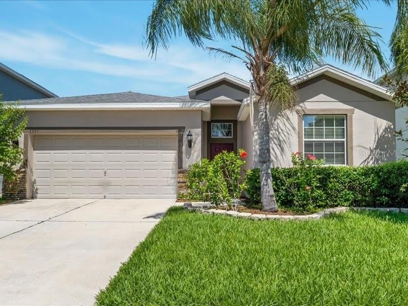 1569 THETFORD CIRCLE