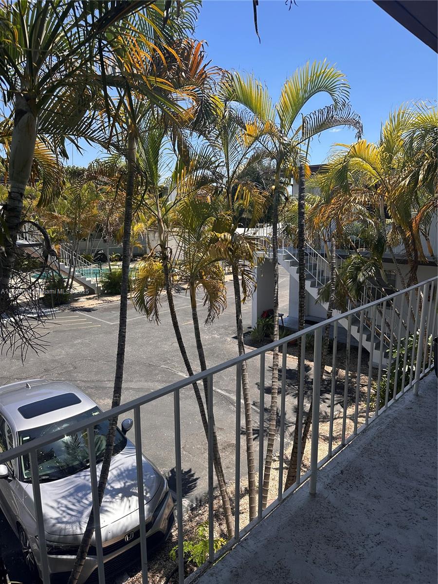 3170 Southwest 16th Street