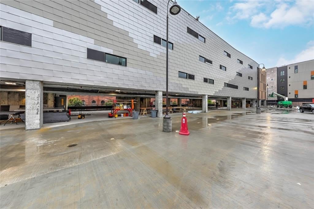 125 Wickenden Street unit: 404