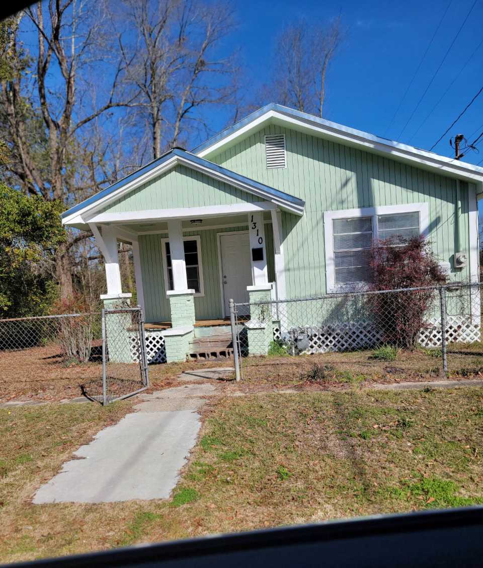 1310 Elizabeth Avenue