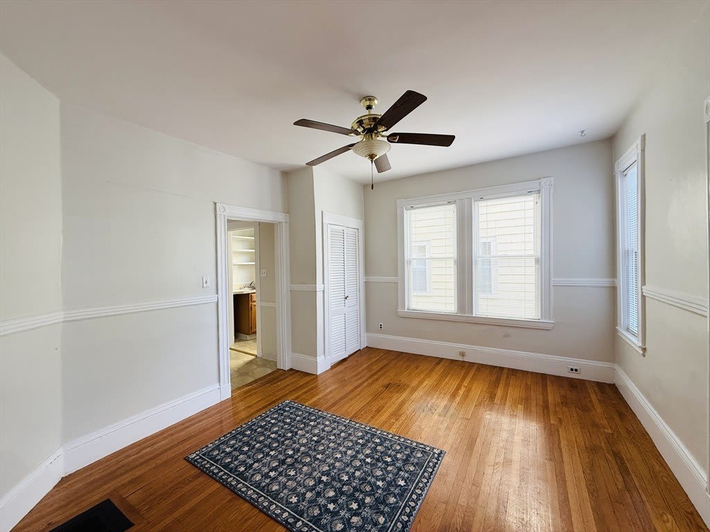 35 Kingston St unit: 1