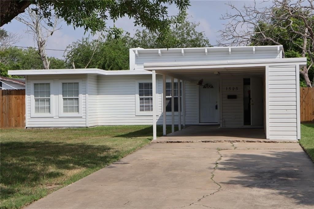 1525 Cambridge Drive