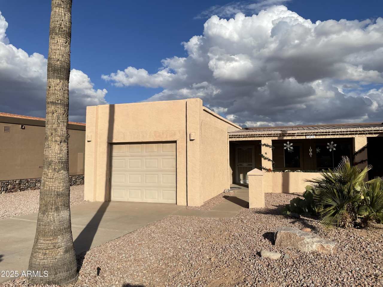 14031 N EDGEWORTH Drive N