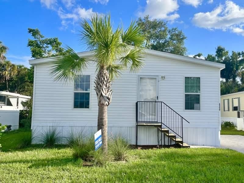 6550 Hidden Oaks Drive