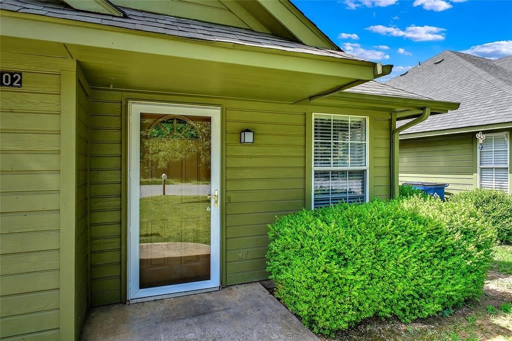 1018 W Coffin Street