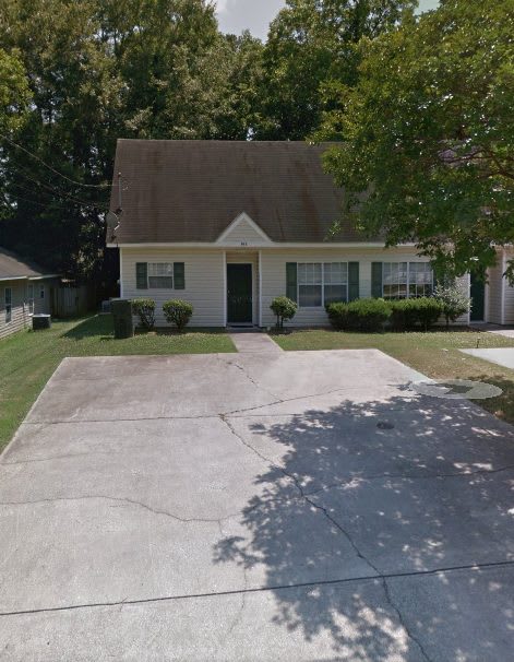 Stage Road Duplex Available August!