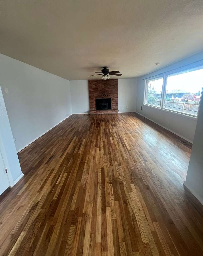 Newly Renovated 4 Bedroom, 2 Bathroom Home - Located in Moyina Heights!