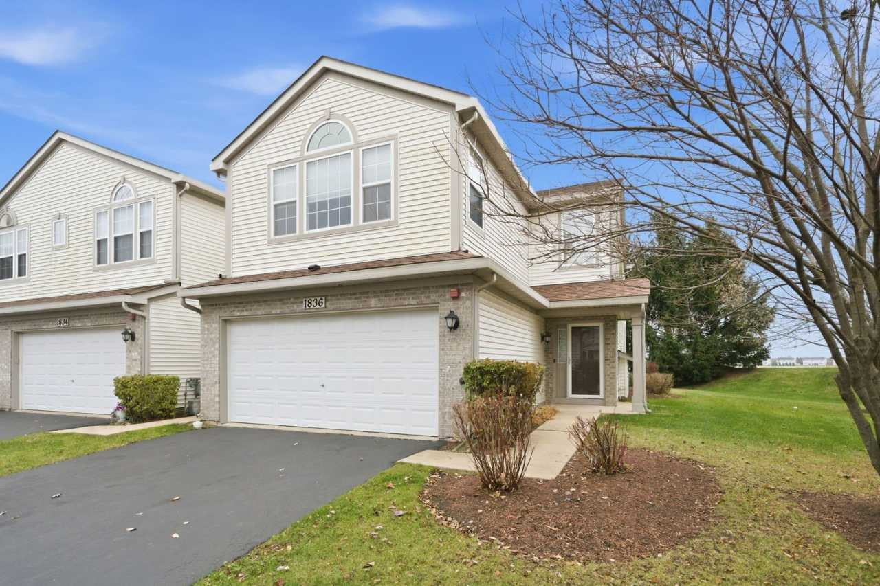 1836 Candlelight Circle