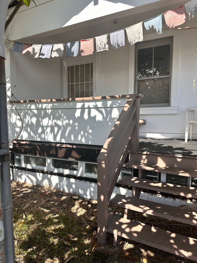 Spacious Unfurnished 2-Bedroom Upstairs Rental