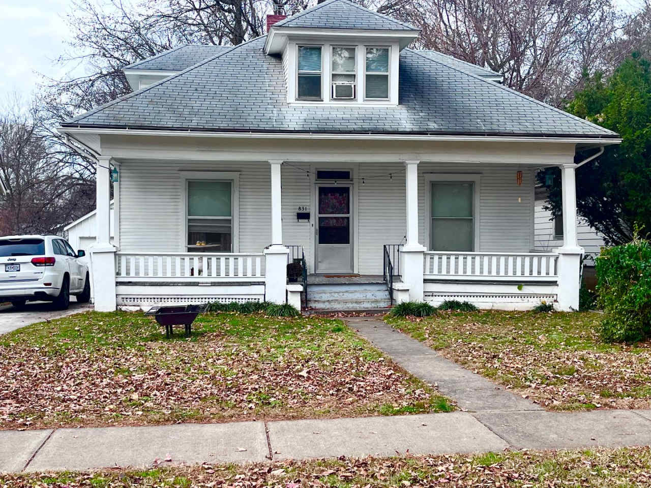 Cozy 3 Bedroom, 1 Bath Home