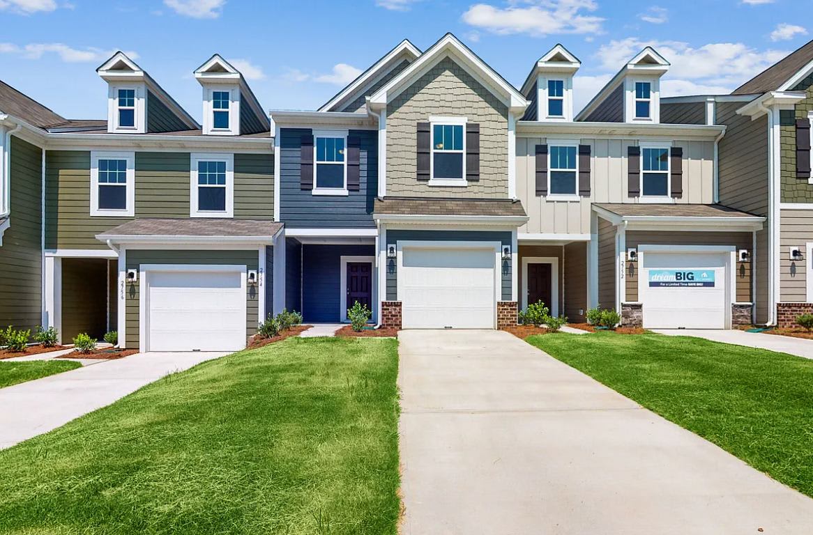 2754 Yeager Drive Northwest