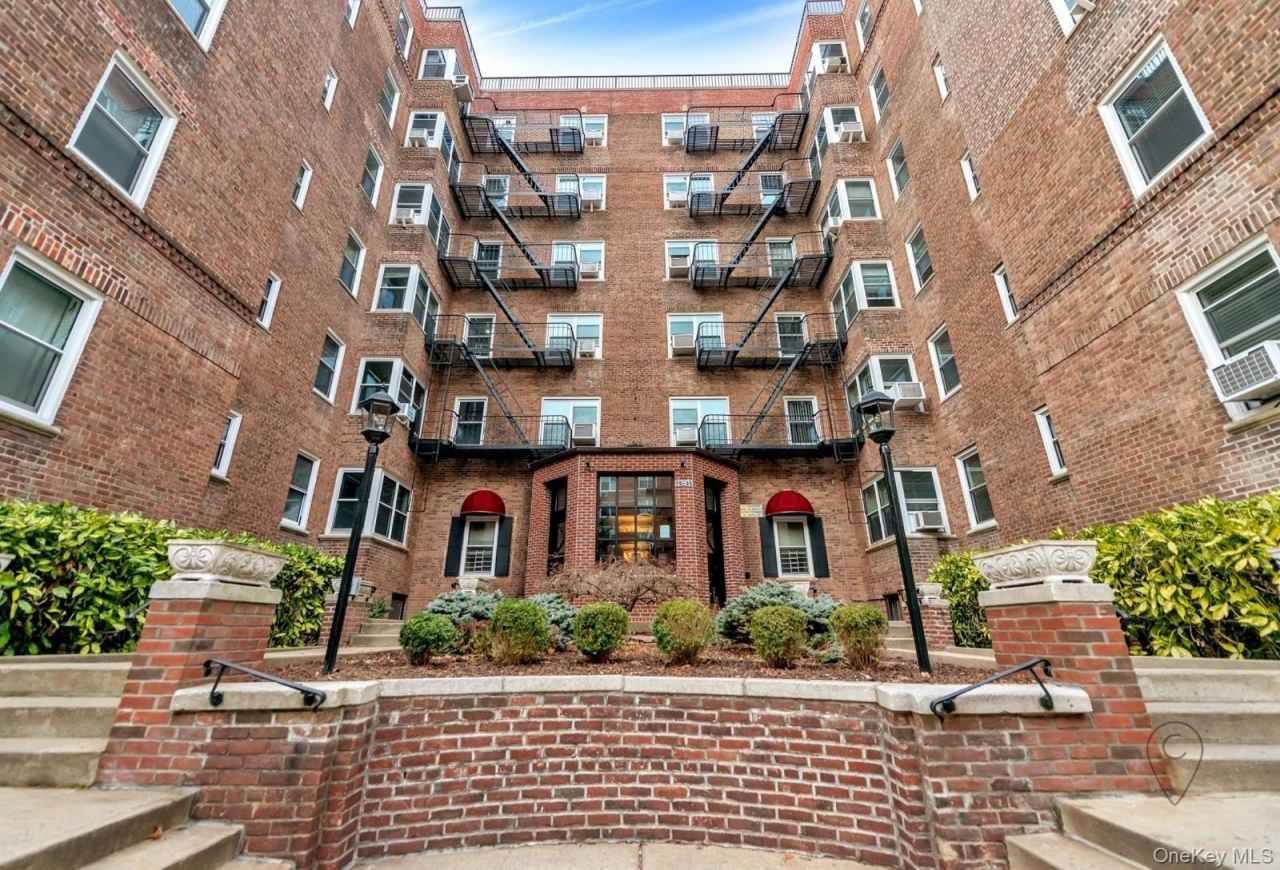 99-45 67th Road unit: 514