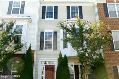 5032 GREENHOUSE Terrace