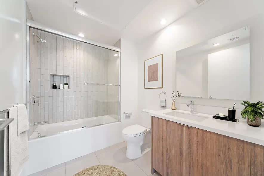 211 California Ave Unit 503