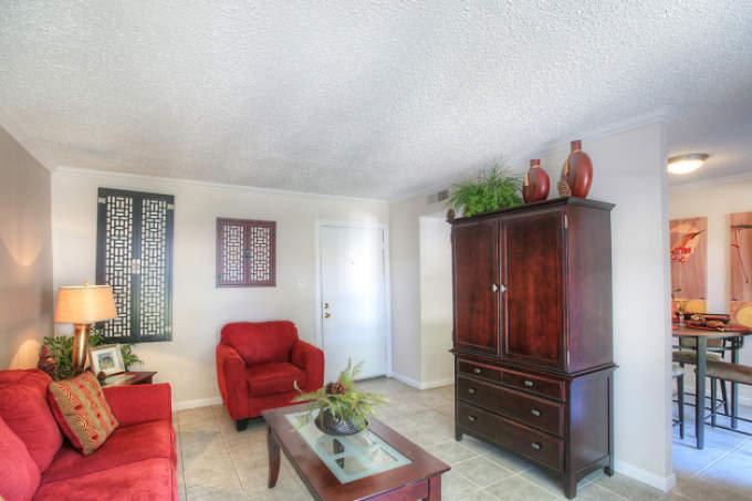 4515 Gardendale, #1213