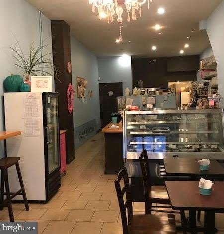 1424 SOUTH Street unit: First Floor