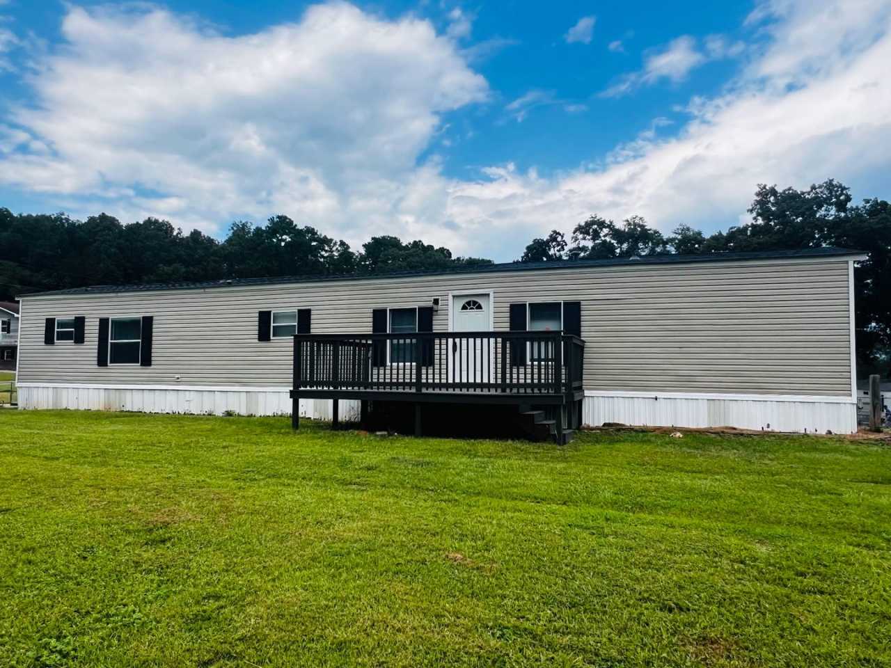 3 Bed, 2 Bath Mobile Home Near Coldwater Elementary